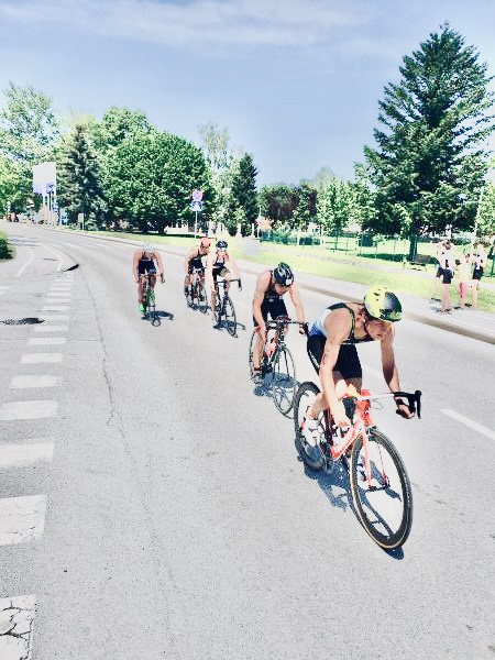 AA608FA0-B45C-45C0-B596-8249932BB0EC-1